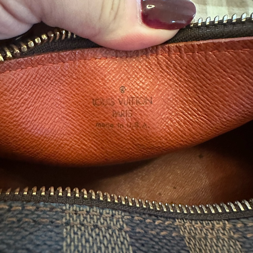 Louis Vuitton Ebene Papillon - Picture 7 of 7